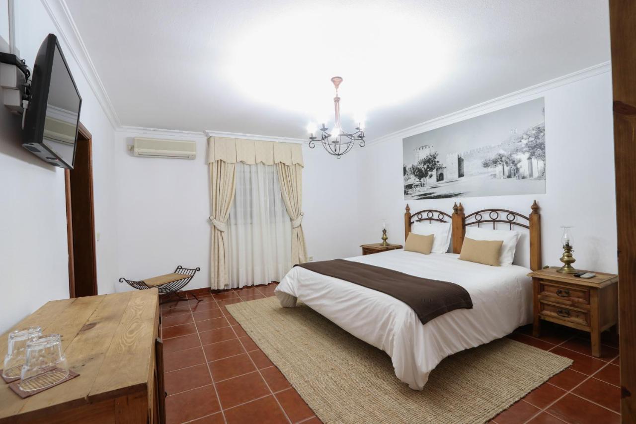 エルヴァス Monte Da Graca Bed & Breakfast エクステリア 写真
