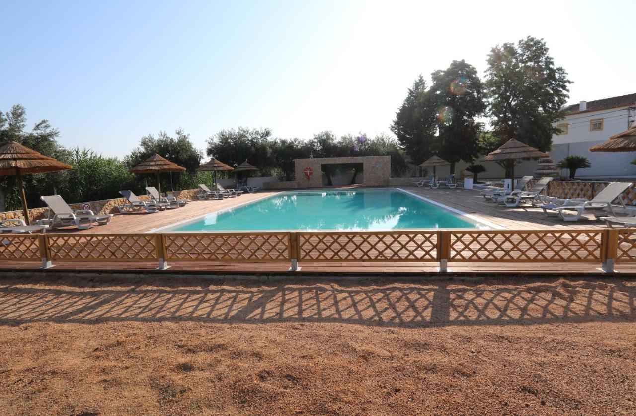 エルヴァス Monte Da Graca Bed & Breakfast エクステリア 写真