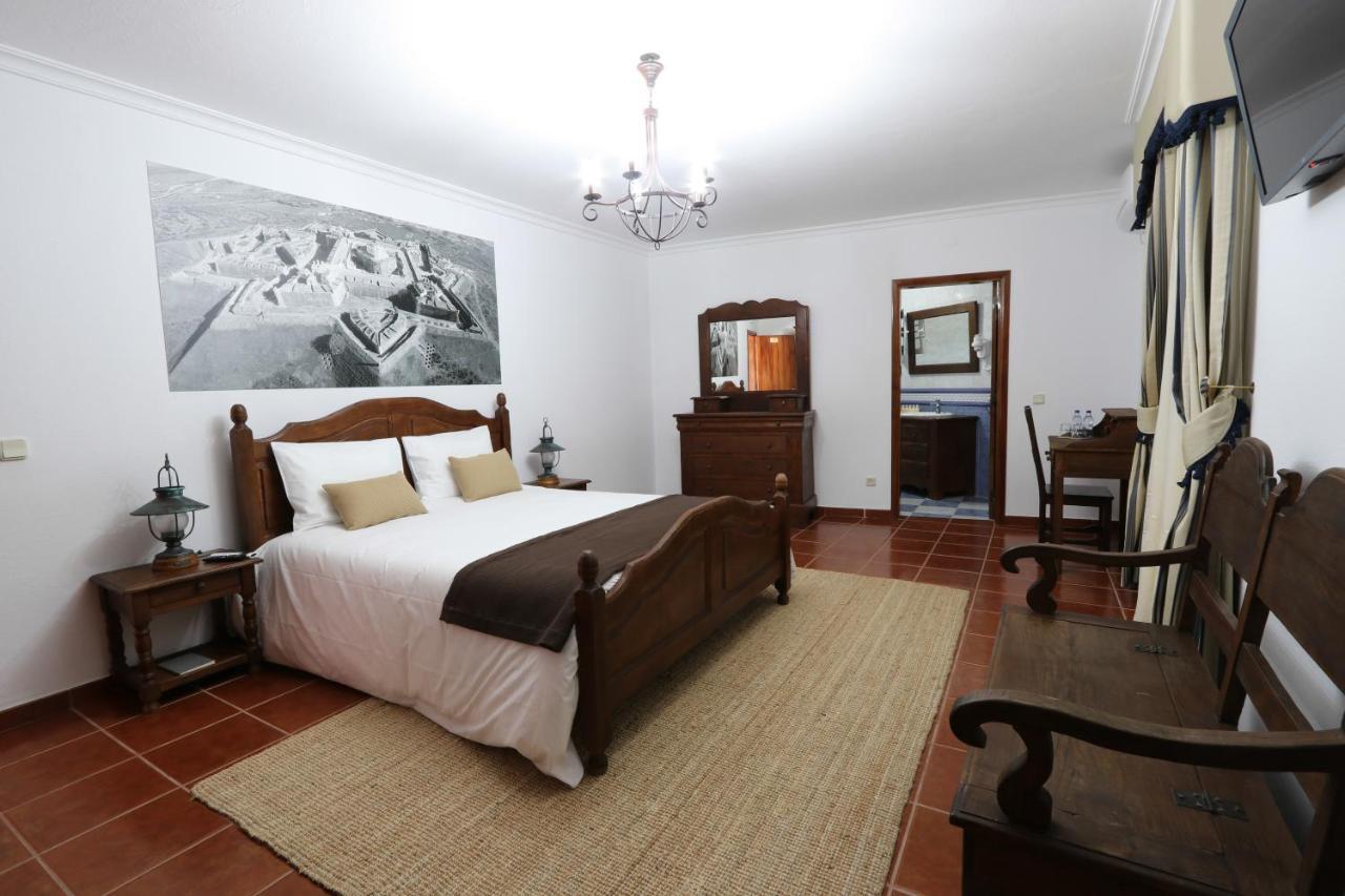 エルヴァス Monte Da Graca Bed & Breakfast エクステリア 写真